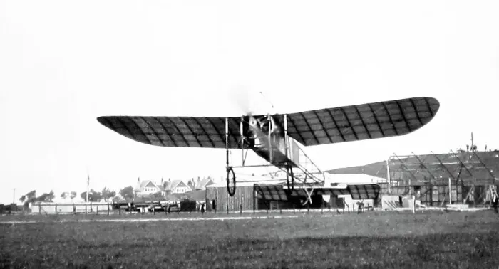 Framed Print : A Gnome-Bleriot monoplane at the Eastbourne Aviation Company Framed Print : A Gnome-Bleriot monoplane at the Eastbourne Aviation Company