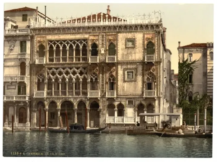 Framed Print : The Golden House, Venice, Italy Framed Print : The Golden House, Venice, Italy