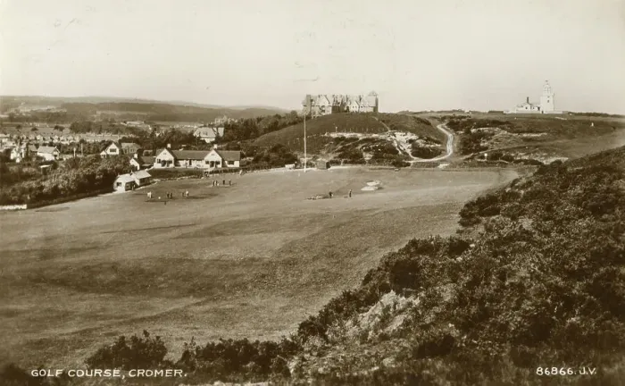 Framed Print : Golf Course, Cromer, Norfolk Framed Print : Golf Course, Cromer, Norfolk