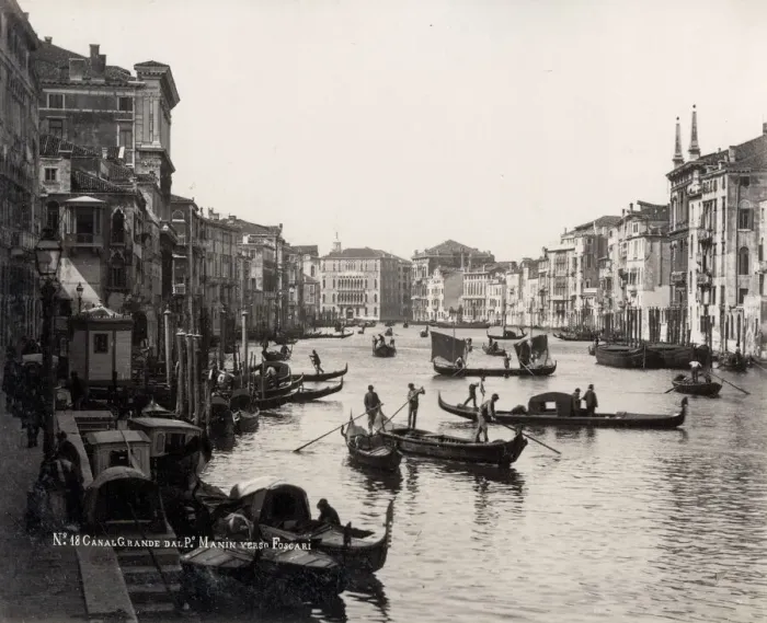 Framed Print : Gondolas on the Grand Canal, Venice Italy Framed Print : Gondolas on the Grand Canal, Venice Italy