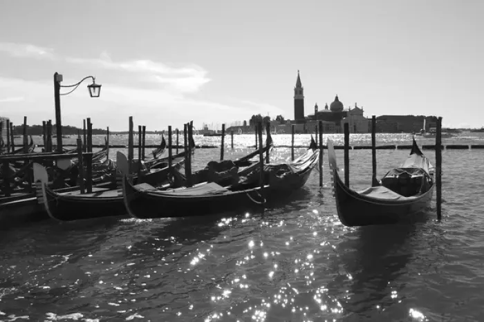 Framed Print : Gondolas in Venice, Italy Framed Print : Gondolas in Venice, Italy