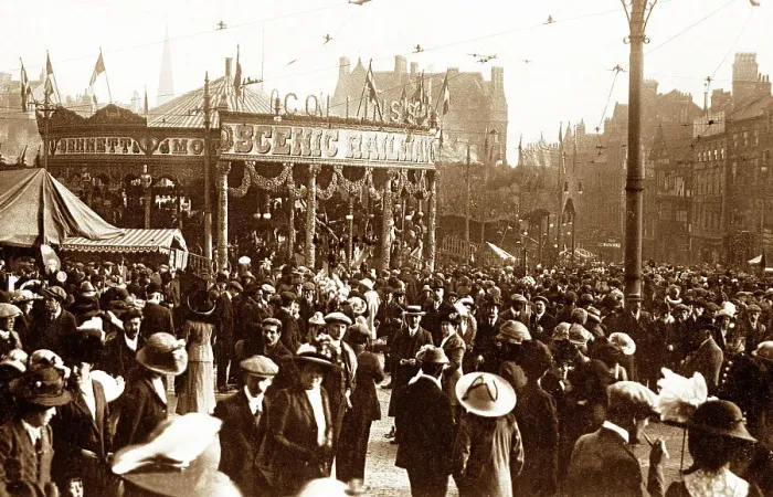 Framed Print : Goose Fair, Nottingham, early 1900s Framed Print : Goose Fair, Nottingham, early 1900s