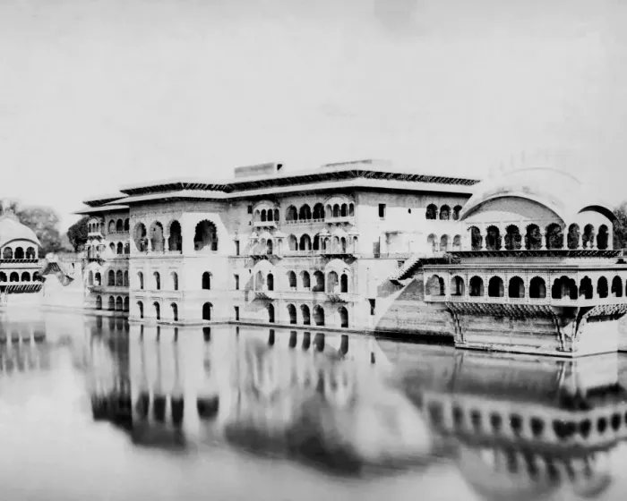 Framed Print : The Gopal Bhavan, Deeg, Rajasthan, India Framed Print : The Gopal Bhavan, Deeg, Rajasthan, India
