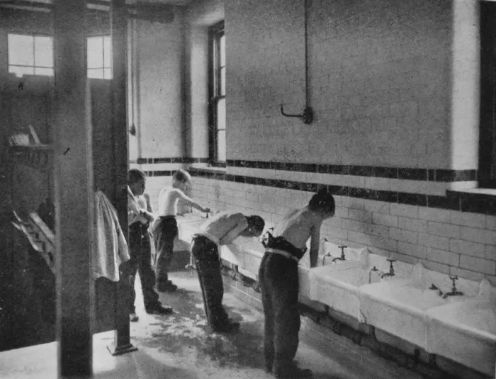 Framed Print : Gordon Boys Home, Nottingham - Washroom Framed Print : Gordon Boys Home, Nottingham - Washroom