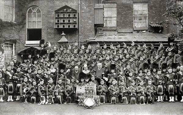 Gordon Boys Orphanage, Dover - Band and Pipers
