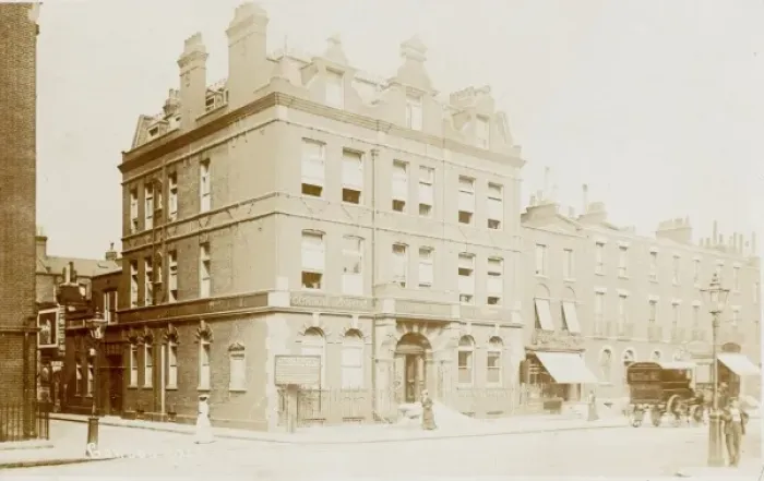Framed Print : The Gordon Hospital, Vauxhall Bridge Road Framed Print : The Gordon Hospital, Vauxhall Bridge Road