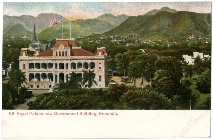 Framed Print : Government Building, Honolulu, Hawaii, USA Framed Print : Government Building, Honolulu, Hawaii, USA