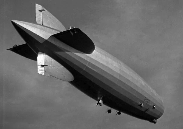 Graf Zeppelin airship in flight