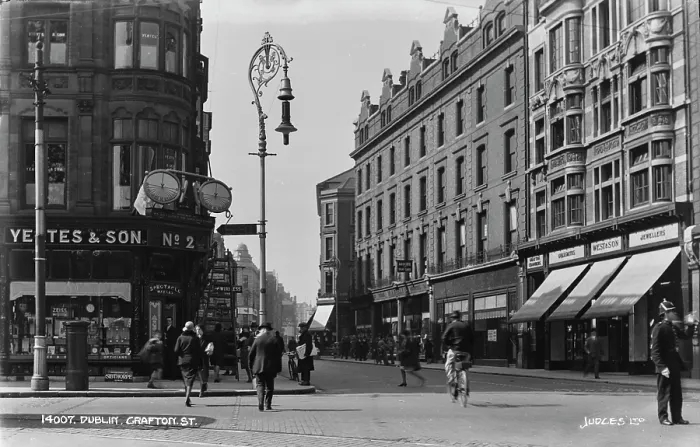 Framed Print : Grafton Street, Dublin Framed Print : Grafton Street, Dublin