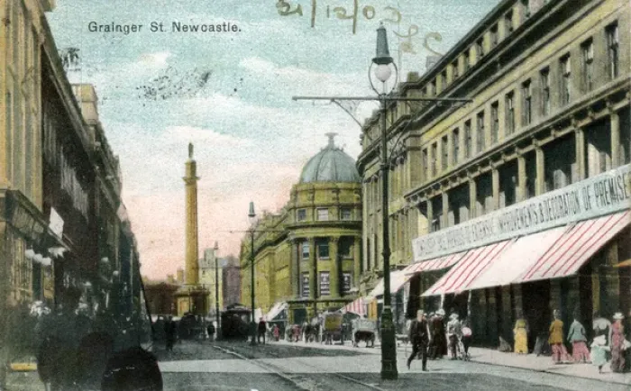 Framed Print : Grainger Street, Newcastle upon Tyne, County Durham Framed Print : Grainger Street, Newcastle upon Tyne, County Durham