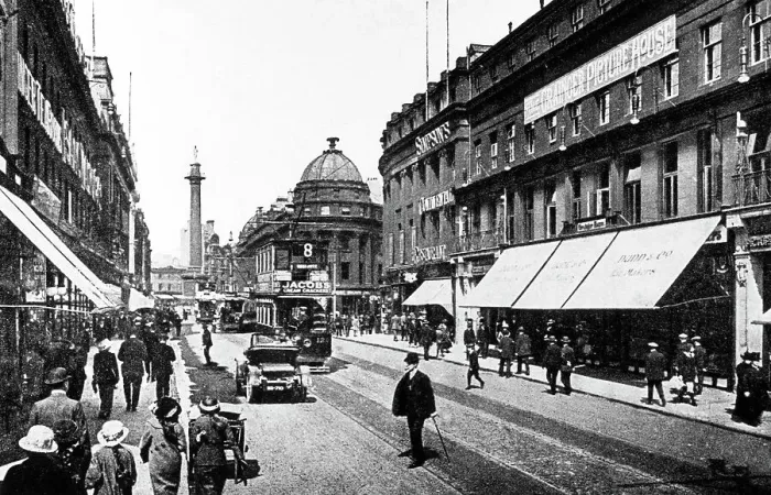 Framed Print : Grainger Street, Newcastle Upon Tyne early 1900's Framed Print : Grainger Street, Newcastle Upon Tyne early 1900's