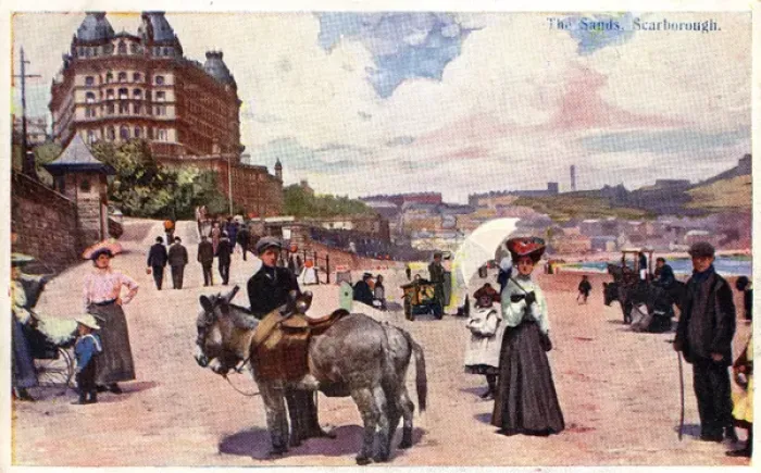 Framed Print : Grand Hotel, Scarborough, Yorkshire Framed Print : Grand Hotel, Scarborough, Yorkshire