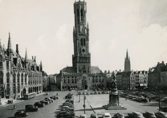 Framed Print : Grand Place - Bruges, Belgium Framed Print : Grand Place - Bruges, Belgium