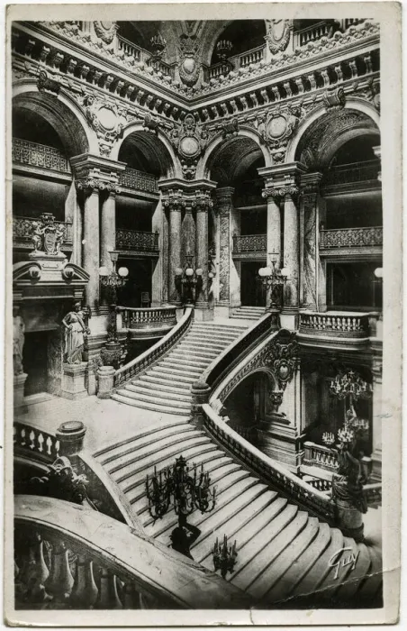 Framed Print : The Grand Staircase of the Opera, Paris, France Framed Print : The Grand Staircase of the Opera, Paris, France