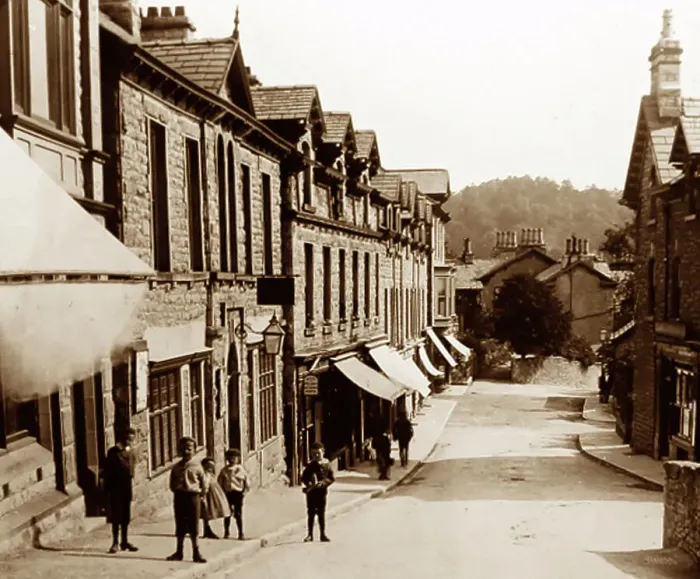 Framed Print : Grange-over-Sands, early 1900s Framed Print : Grange-over-Sands, early 1900s