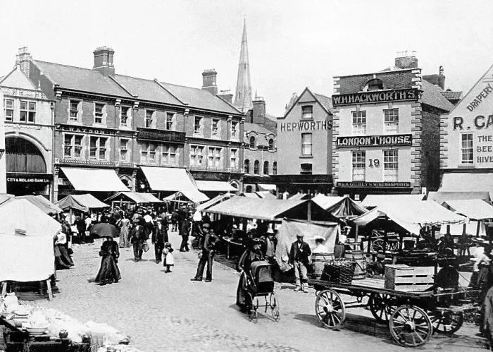 Framed Print : Grantham Market Place early 1900s Framed Print : Grantham Market Place early 1900s