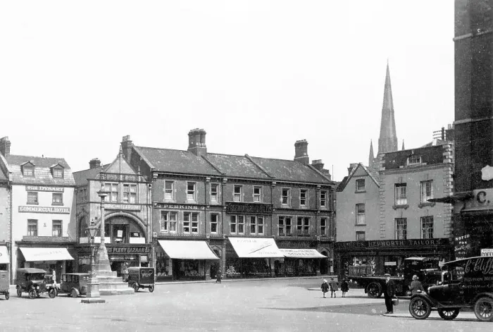 Framed Print : Grantham Market Place probably 1920s Framed Print : Grantham Market Place probably 1920s