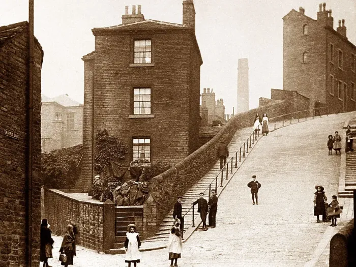 Framed Print : Gratix Lane, Sowerby Bridge Framed Print : Gratix Lane, Sowerby Bridge