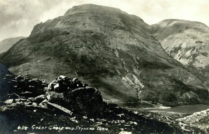 Framed Print : Great Gable and Styhead Tarn, Lake District Framed Print : Great Gable and Styhead Tarn, Lake District