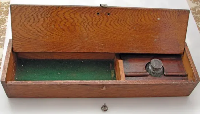 Framed Print : Great War oak games box with handmade cribbage lid Framed Print : Great War oak games box with handmade cribbage lid