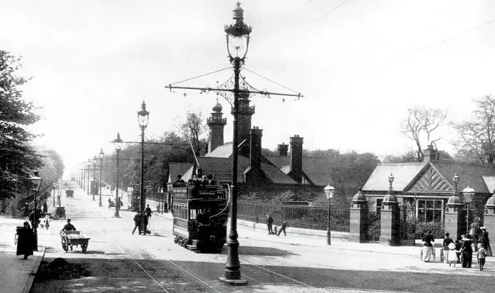 Framed Print : Great Western Road, Glasgow early 1900's Framed Print : Great Western Road, Glasgow early 1900's