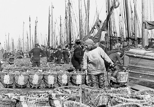 Great Yarmouth herring fishermen early 1900s