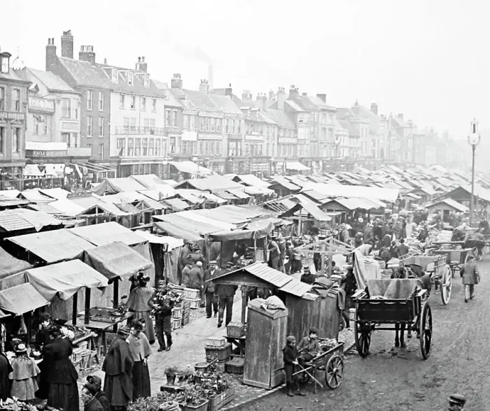 Framed Print : Great Yarmouth Market Place, Victorian period Framed Print : Great Yarmouth Market Place, Victorian period