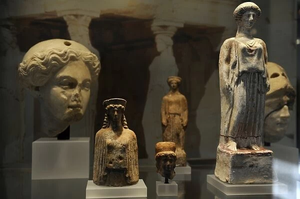 Greek Art. Goddesses and Female Servants. Sculptures. Ny Ca