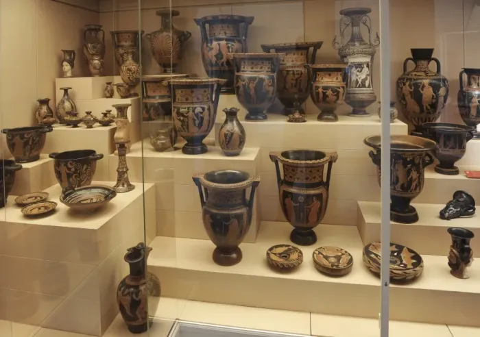 Framed Print : Greek art. Magna Graecia. Amphorae decorated. National Museu Framed Print : Greek art. Magna Graecia. Amphorae decorated. National Museu