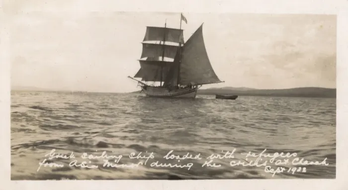 Framed Print : Greek sailing ship loaded with refugees during Chanak Crisis