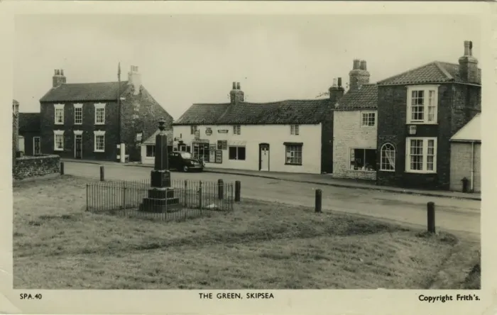 Framed Print : The Green, Skipsea, Driffield, Yorkshire, England Framed Print : The Green, Skipsea, Driffield, Yorkshire, England