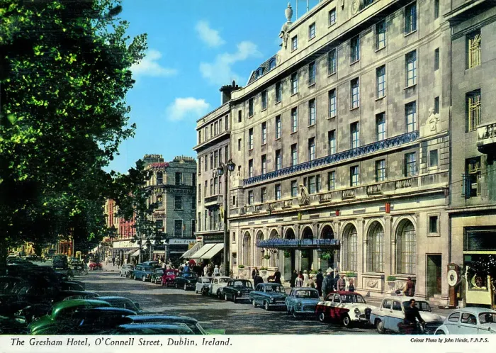 Framed Print : The Gresham Hotel, O'Connell Street, Dublin Framed Print : The Gresham Hotel, O'Connell Street, Dublin
