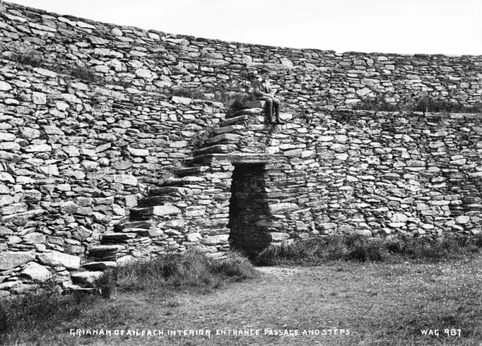 Framed Print : Grianan of Aileach, Interior, Entrance Passage and Steps Framed Print : Grianan of Aileach, Interior, Entrance Passage and Steps
