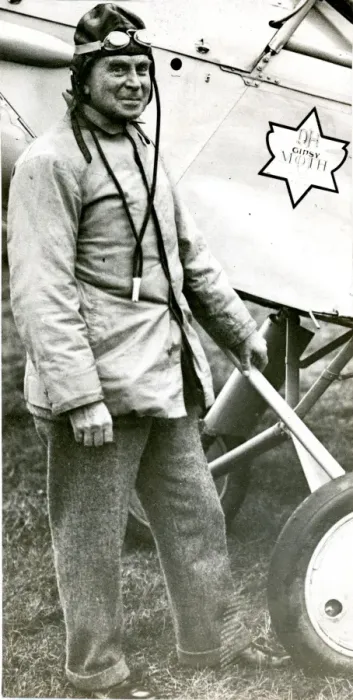 Framed Print : Griffith Brewer, the first Englishman to ride in an aero? Framed Print : Griffith Brewer, the first Englishman to ride in an aero?
