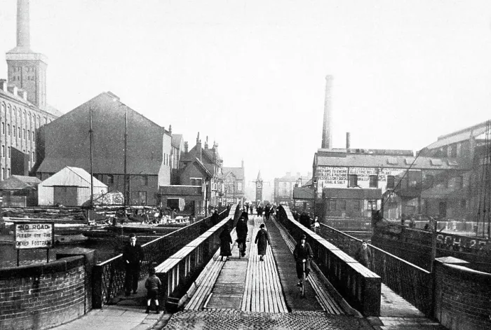 Framed Print : Grimsby Corporation Road early 1900s Framed Print : Grimsby Corporation Road early 1900s