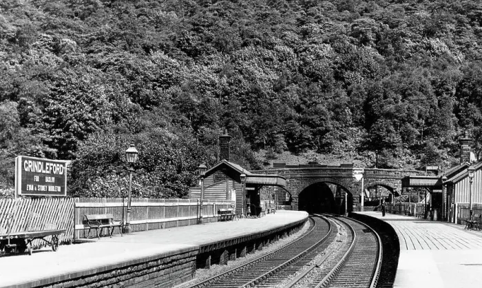 Framed Print : Grindleford Railway Station early 1900s Framed Print : Grindleford Railway Station early 1900s