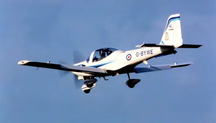 Framed Print : Grob G-115E Tutor T.1 G-BYWE Framed Print : Grob G-115E Tutor T.1 G-BYWE