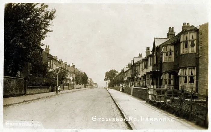 Framed Print : Grosvenor Road, Harborne, south-west Birmingham Framed Print : Grosvenor Road, Harborne, south-west Birmingham