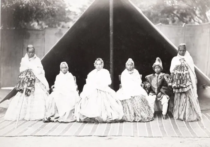 Framed Print : Group of Indian nobility in fine clothes Framed Print : Group of Indian nobility in fine clothes