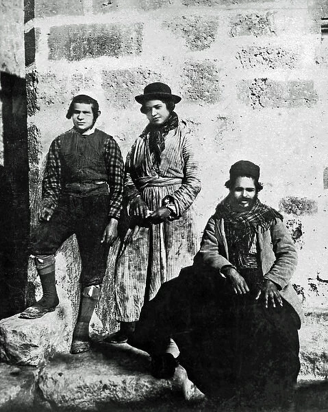 Group of three Jewish people
