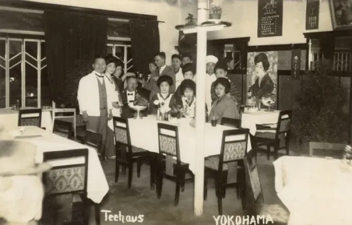 Framed Print : Group of people in a Yokohama teahouse, Japan Framed Print : Group of people in a Yokohama teahouse, Japan