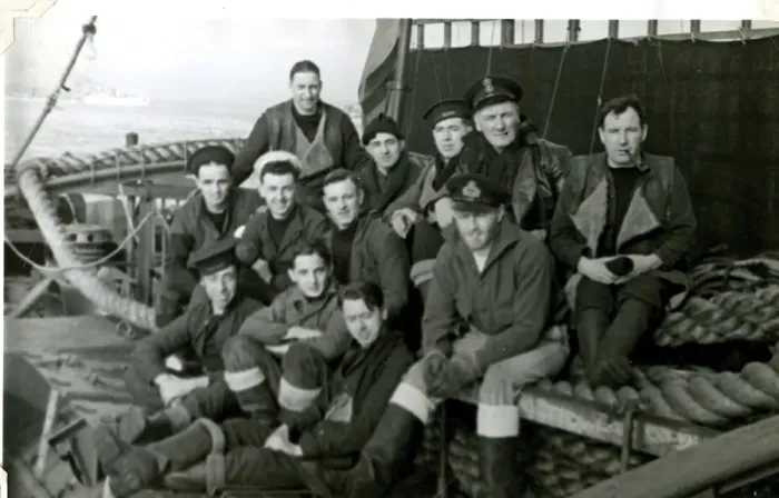 Framed Print : Group photo, HMT Buccaneer, Scapa Flow, WW2 Framed Print : Group photo, HMT Buccaneer, Scapa Flow, WW2