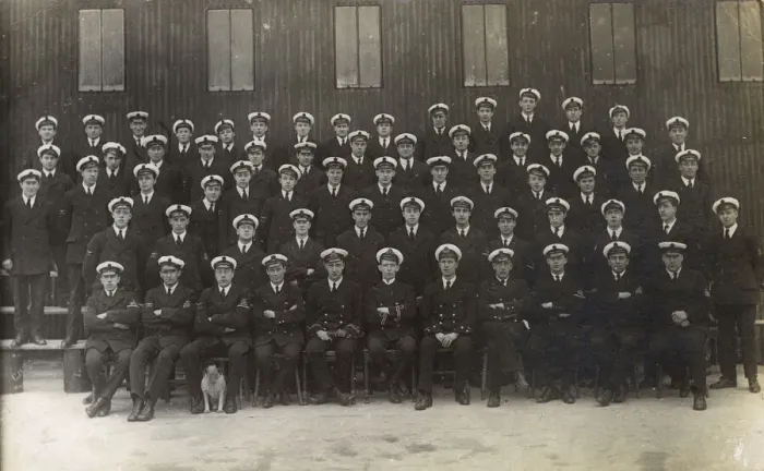 Framed Print : Group photo, Royal Naval Air Service officers, WW1 Framed Print : Group photo, Royal Naval Air Service officers, WW1
