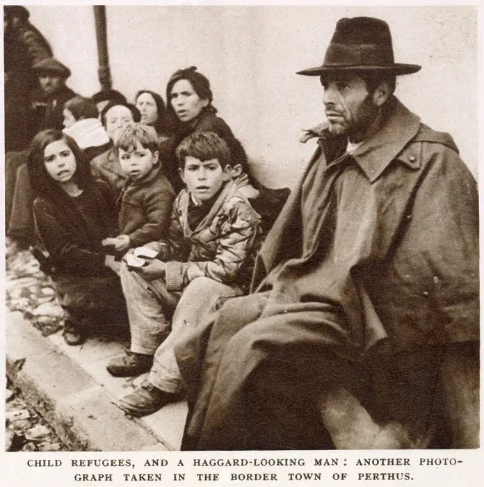 Framed Print : A group of Spanish refugees, at the end of the Spanish Civil War, in Perthus, France. When the Nationalist Army finally won the Spanish Civil War, in 1939, a great number of the defeated Republican soldiers and supporters fled to France Framed Print : A group of Spanish refugees, at the end of the Spanish Civil War, in Perthus, France. When the Nationalist Army finally won the Spanish Civil War, in 1939, a great number of the defeated Republican soldiers and supporters fled to France