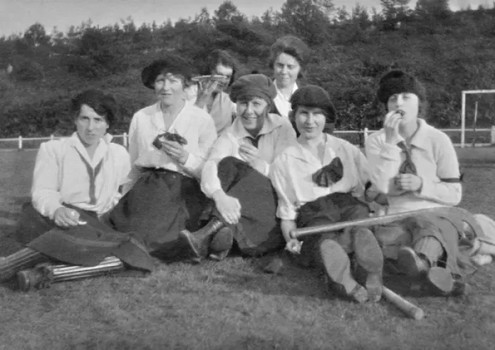 Framed Print : Group of sportswomen Framed Print : Group of sportswomen