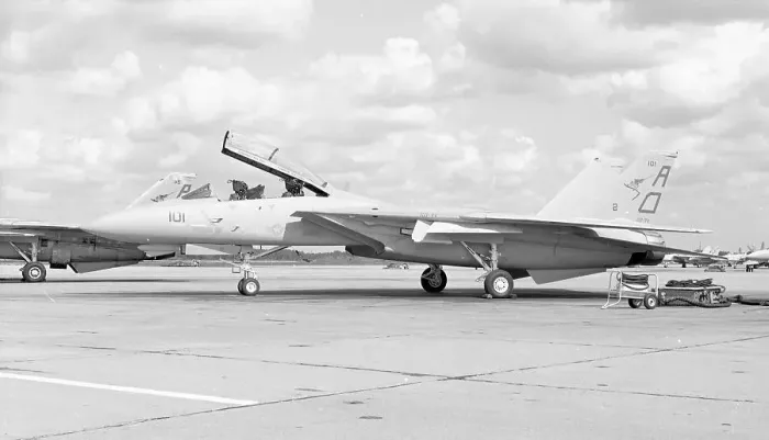 Framed Print : Grumman F-14A+ Tomcat 162915 Framed Print : Grumman F-14A+ Tomcat 162915