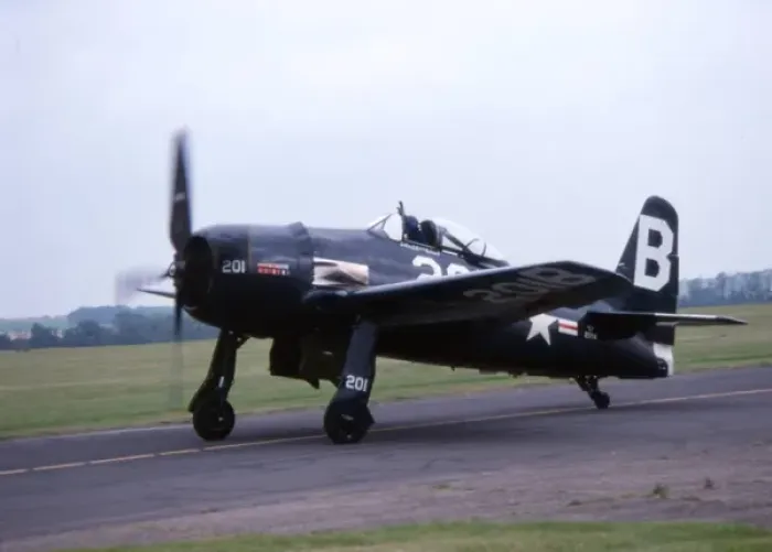 Framed Print : Grumman F8F-2 Bearcat taxying - Photo Hugh W Cowin Framed Print : Grumman F8F-2 Bearcat taxying - Photo Hugh W Cowin