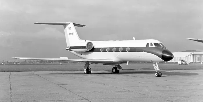 Framed Print : Grumman G-1159 Gulfstream II N7789