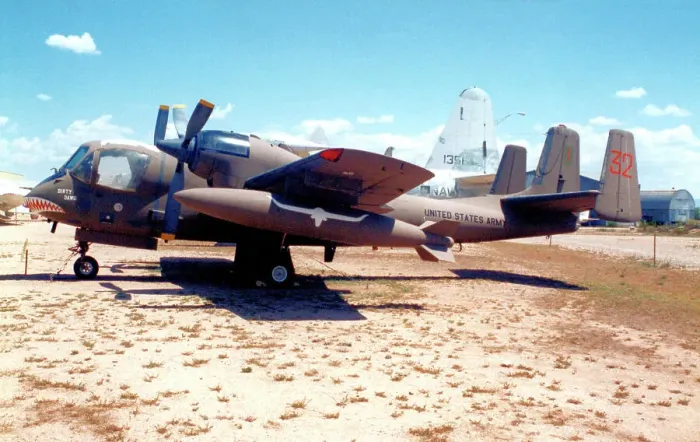 Framed Print : Grumman OV-1C Mohawk 61-2724 Dirty Dawg Framed Print : Grumman OV-1C Mohawk 61-2724 Dirty Dawg