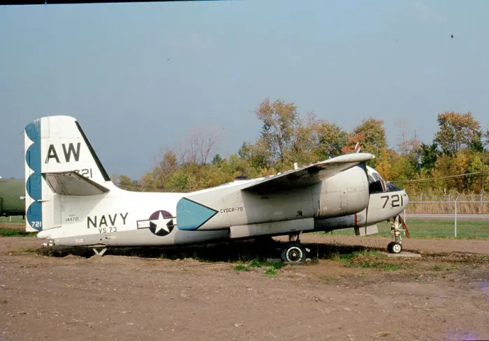 Framed Print : Grumman US-2A Tracker 144721